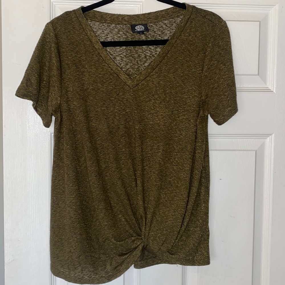 Olive Green Knotted V-neck Tee | S